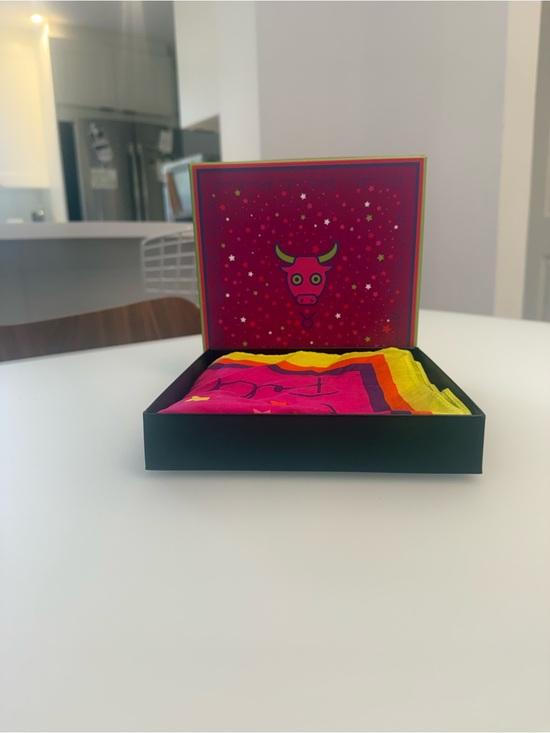 FRAAS Accessories - FRAAS Silk Taurus Gift Boxed Scarf - BNWT